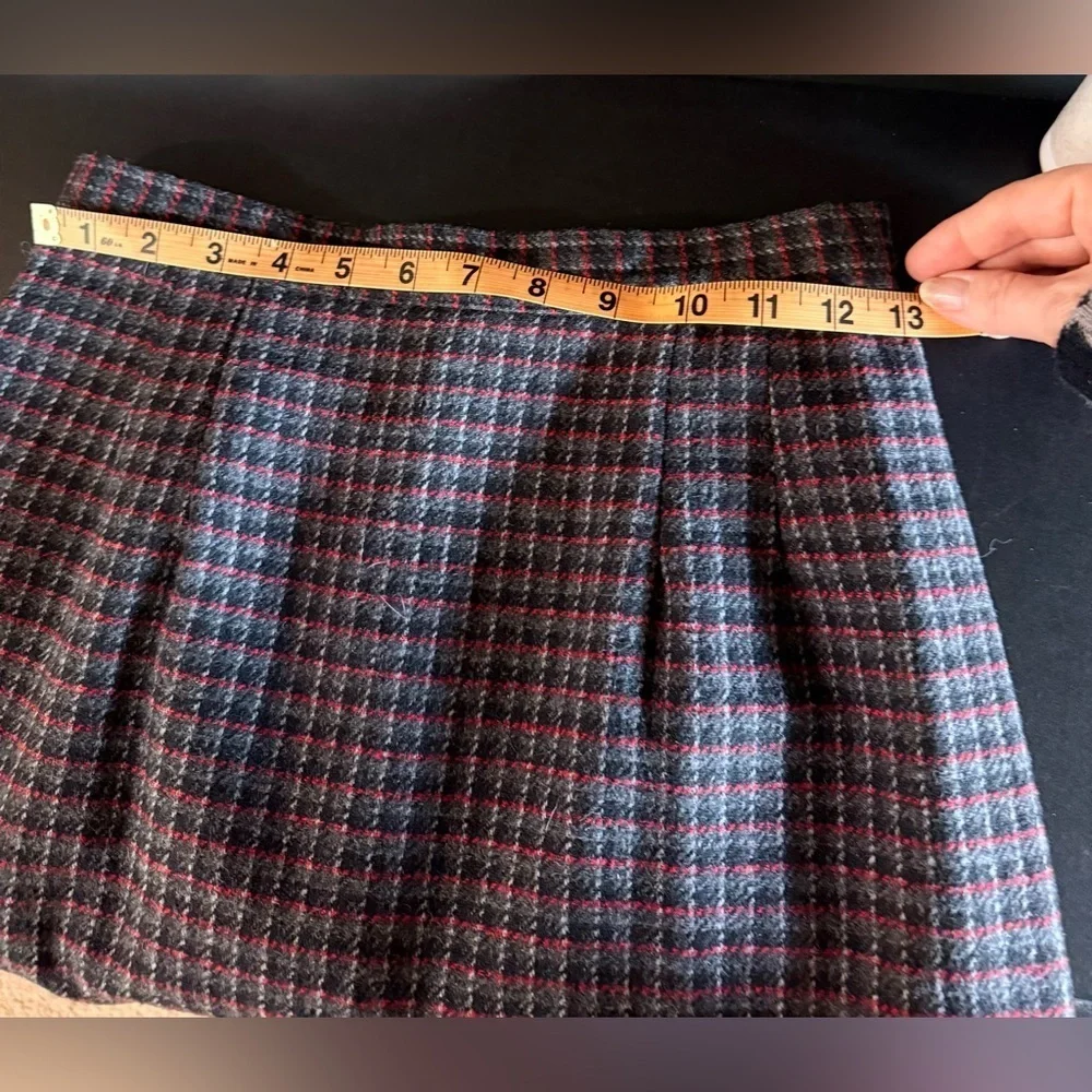 Vintage Briggs wool blend preppy classic gray red plaid high waist skirt 6P EUC